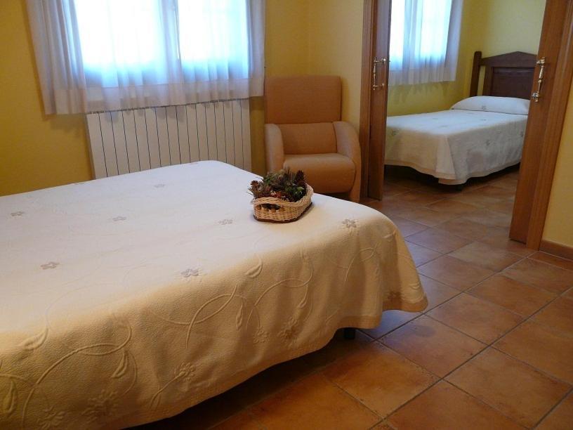 Complejo Turistico Bielsa Hotel Y Camping エクステリア 写真