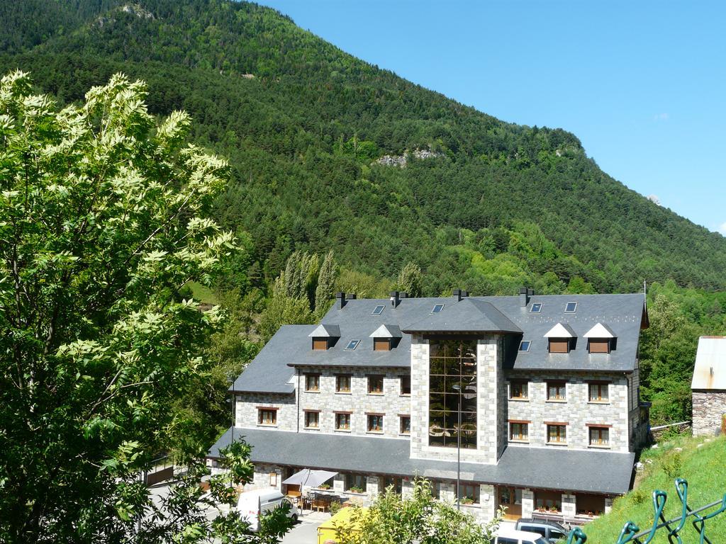 Complejo Turistico Bielsa Hotel Y Camping エクステリア 写真