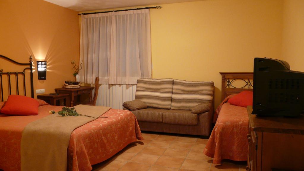 Complejo Turistico Bielsa Hotel Y Camping 部屋 写真